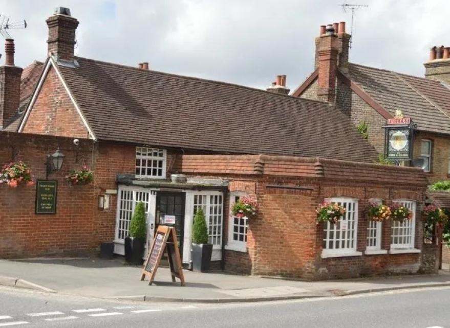 East and Mid Surrey 10 Years in The Good Beer Guide Award 